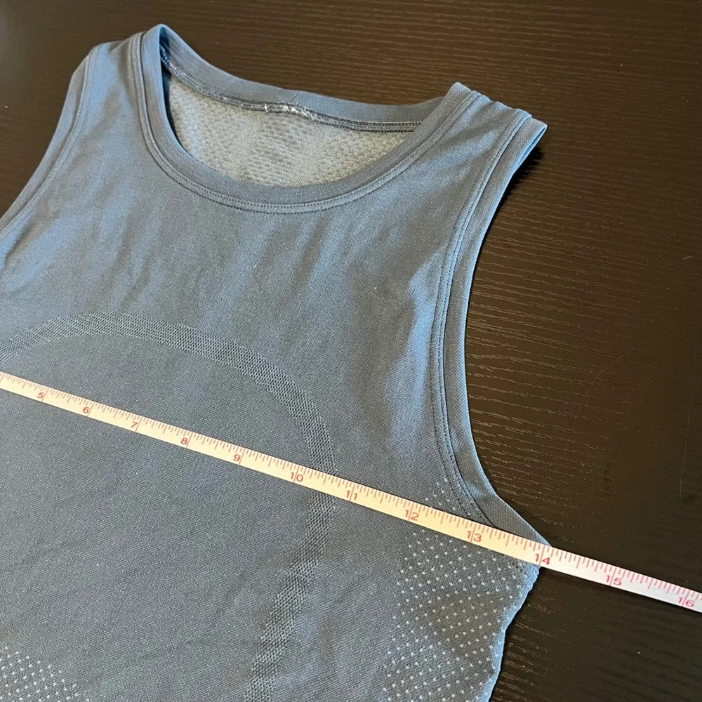 Lululemon Swiftly Tech High-Neck Tank Top 2.0 Race Length Blue Slate Size 2